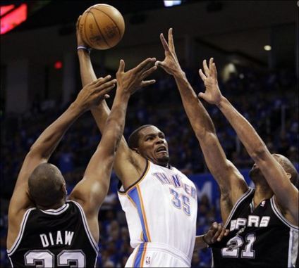 Spurs-Thunder-Basketball-Kevin-Durant