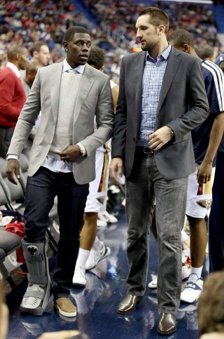 holiday anderson pelicans